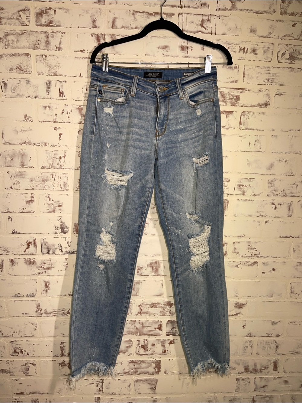 Judy Blue Light Blue Distressed Frayed Hem Boyfriend Jeans Size 3 / 26